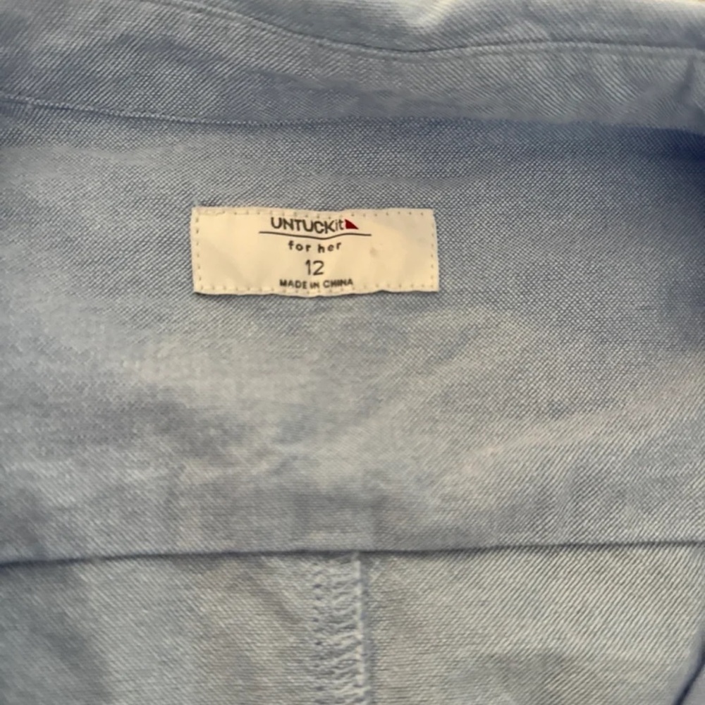 Untuckit Cotton Oxford Jules Shirt Dress in Light Blue
 size 12 - Picture 11 of 12
